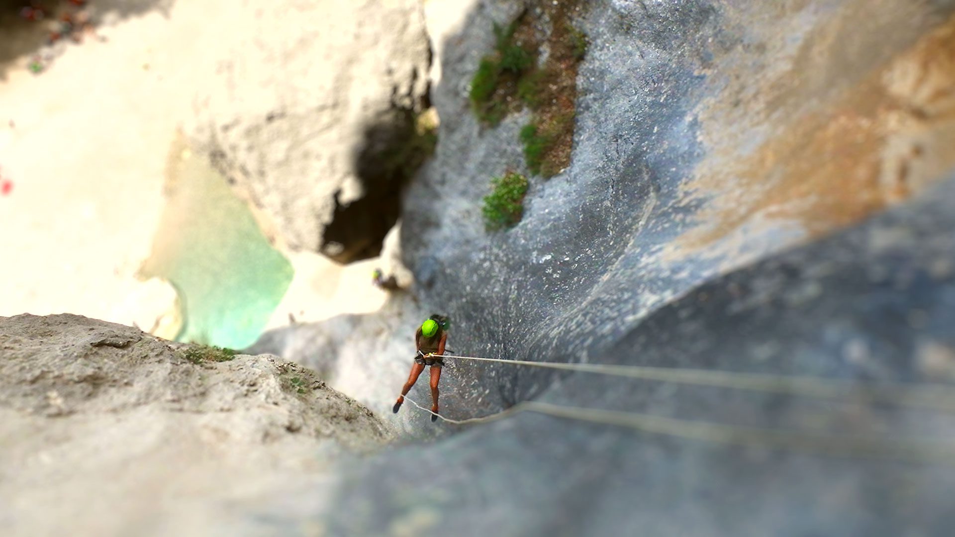 Canyoning sportif et vertical de la Ferné dans les gorges du Verdon avec ROCKSIDERS