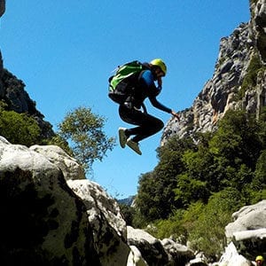 Sauter dans le Verdon - canyoning dans le Verdon avec Rocksiders