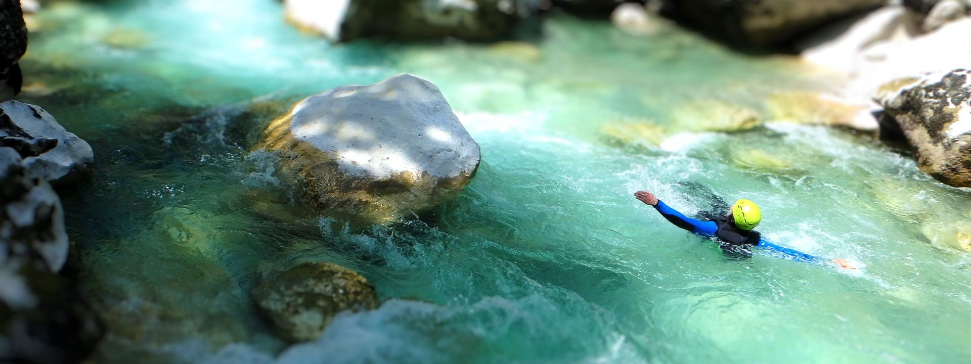 Canyoning aquatique et sportif dans le Grand Canyon du Verdon avec ROCKSIDERS