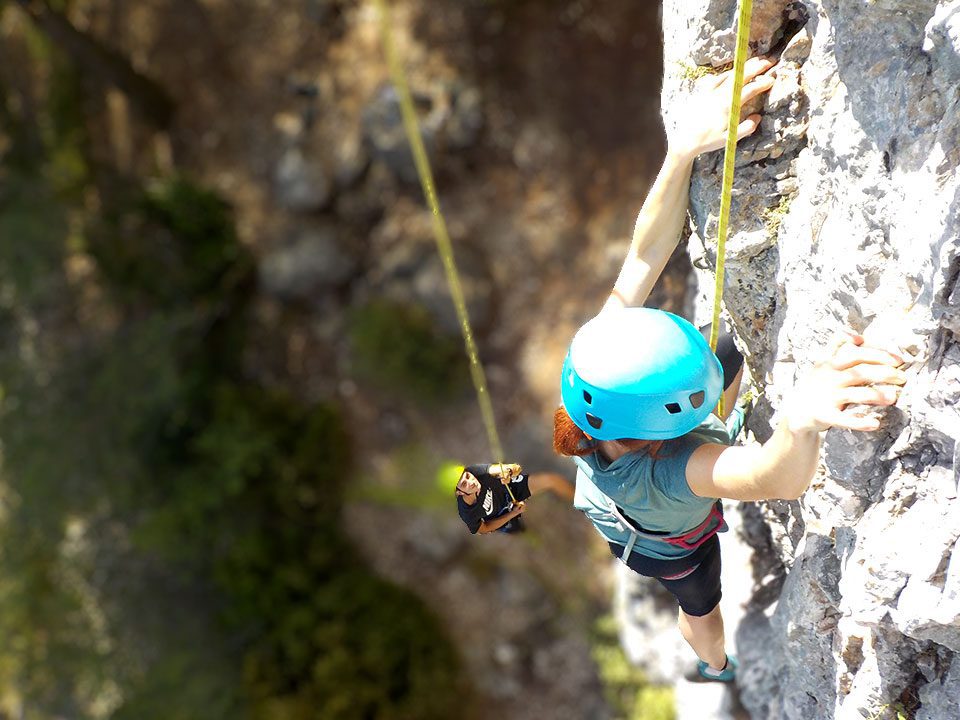 Stage d'escalade dans le Verdon pour débutants, version moulinette